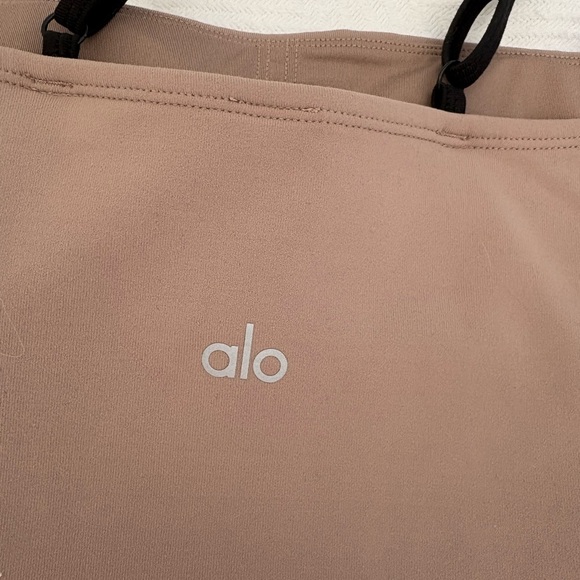 ALO Yoga Tan and black dress - Picture 4 of 5